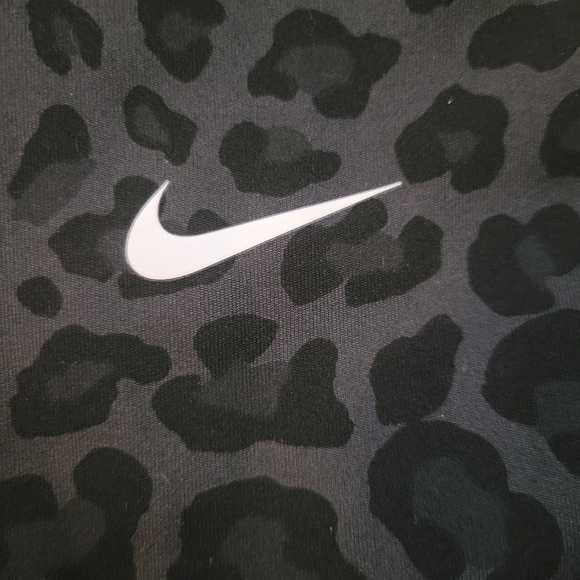 Nike Women One Dri-Fit HR Leopard Print Legging Size Large - Picture 10 of 12